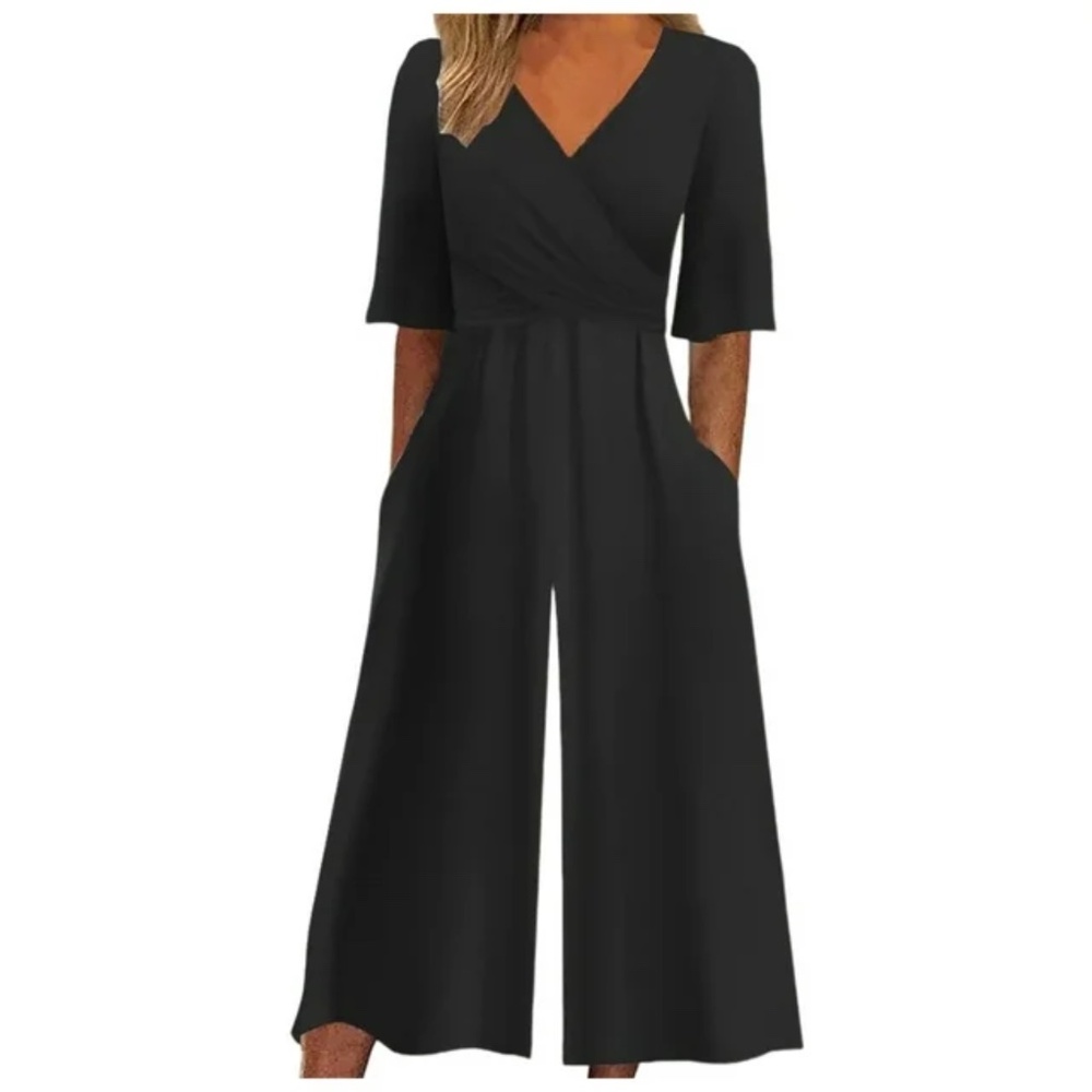 Women’s Black Wide Leg Jumpsuit Size XL